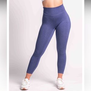P’tula bare leggings 23” blueberry sm